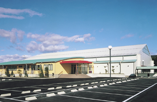 ニッケテニスドーム一宮校外観